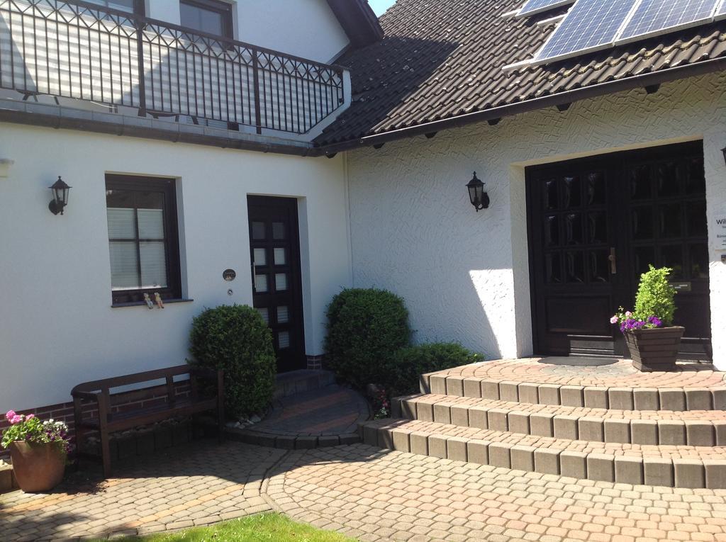Haus Kollwitzweg - Ferienwohnungen Гослар Екстериор снимка